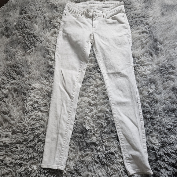 Levi's Curve Jeans - Picture 7 of 9